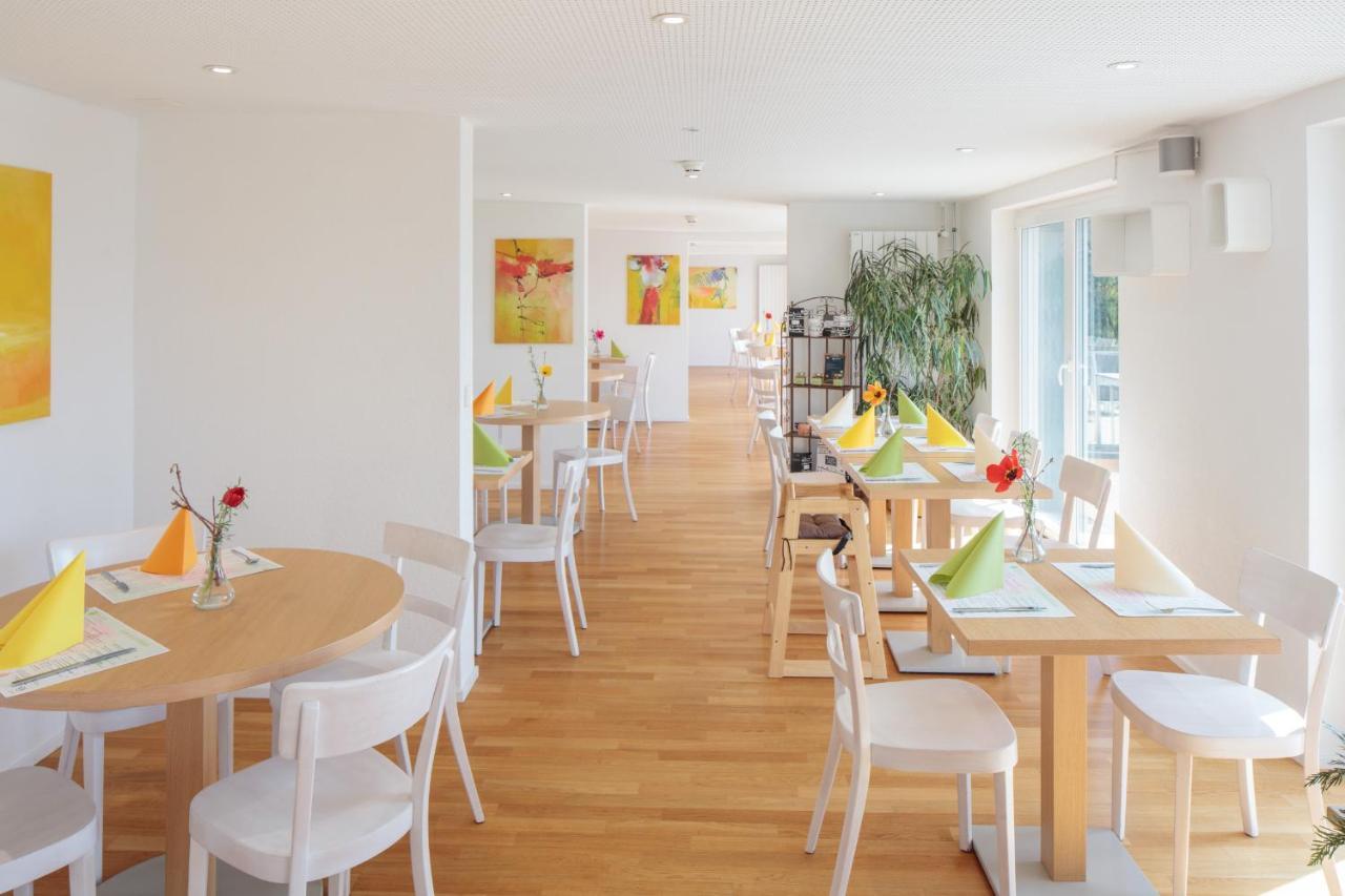Le Domaine Otel Villars-Sur-Glane Dış mekan fotoğraf